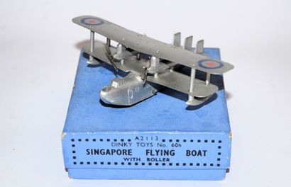 DINKY DINKY TOYS 60 H : Singapore Flying Boat, avec Roller. Etat neuf en boite d'origine....