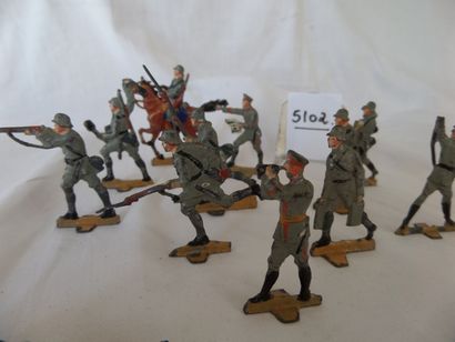 null Plats de Nuremberg : Lot de figurines de 40mm, (12pcs) Infanterie au combat,...