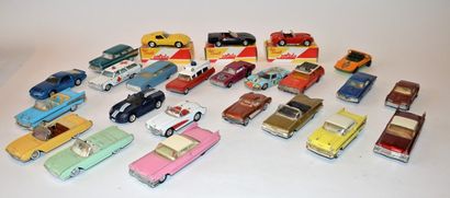 null VEHICULES AMERICAINS (23) : 

_ China Corvette 1957 - DINKY Matchbox Chevrolet...