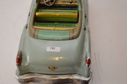 null TN (Japon): Cadillac cabriolet en tôle, années 50, fonctionne à piles. Etat...