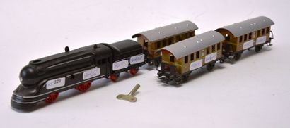 null MÄRKLIN rame : 

- S870/1, (1953) locomotive mécanique 020, tender 2 axes, noire...