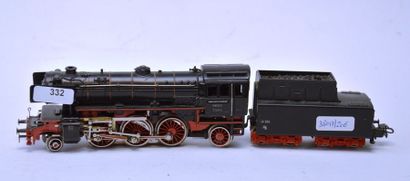 null MÄRKLIN DA800 3005/3, (1953) locomotive 131, tender plastique noire, 2 lampes...