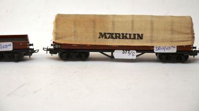 null MÄRKLIN ensemble de (2) wagons de marchandises : 

- 393/5 (1950, wagons, 4...