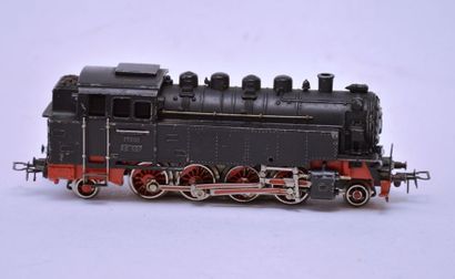 MÄRKLIN TT800/4 (1954) locotender 141, noire,...