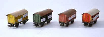 null MÄRKLIN (4) wagons marchandises en tôle, 2 axes, 9.5cm, attelage 5 : 

- 381/6...