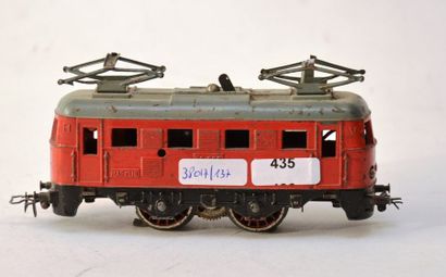 null MÄRKLIN RS790 (1948), motrice B, rouge, toit gris, 2 pantos fixe, peinture en...
