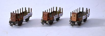 null MÄRKLIN (3) 372/7, wagon à rangers, cabine de serre-freins, état valable, peinture...