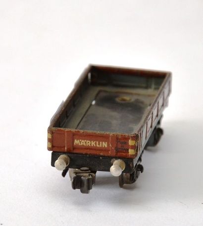 null MÄRKLIN 364/ 1ere version (1936), 2 axes, brun, wagon plat, attelage, type 1,...