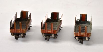 null MÄRKLIN (3) 372/ 2e version (+/- 1936) , trois wagons, rangers, 2 axes, brun,...