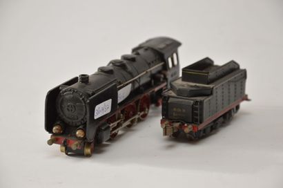 null MÄRKLIN HR800 /1ere version (1938) locomotive type Paciifc, 231, attelage type...