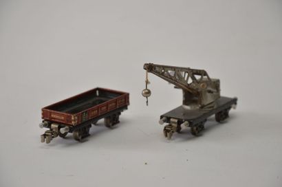 null MÄRKLIN (2) 366/2 - 364/2, (1937) wagon grue en gris, 2 axes, traces d'usage,...