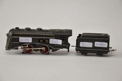 null MÄRKLIN SLR800 (1938-39) locomotive carénée, noire, 020, tender 2 axes, bon...
