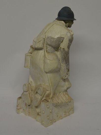 null Sculpture de Tardi, le soldat inconnu. Prototype d'atelier vers 1988. Plâtre...
