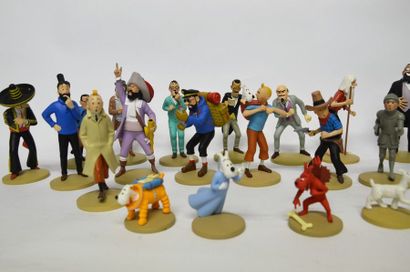 null Lot de 50 figurines " Tintin la collection officielle" édition Moulinsart et...