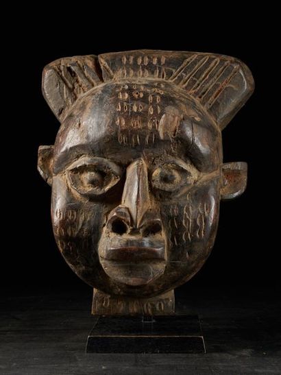 null Masque Bamun, Cameroun, 1ere partie du XXeme siècle - Interbellum, 35x28x18cm,...