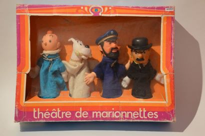 null César/Tintin: "Théatre de marionnettes". Très rare et bel ensemble de 4 marionnettes...