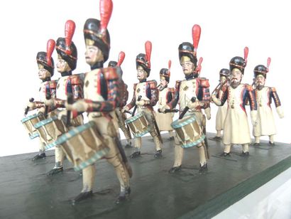 null MIGNOT (12) : Tête de colonne des grenadiers de la garde constitué de 6x tambours...