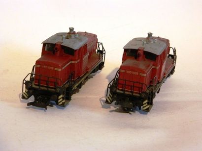 null MÄRKLIN (2) 3064 loco diesel de manoeuve, 030, rouge, en ordre de marche.

3064/1...