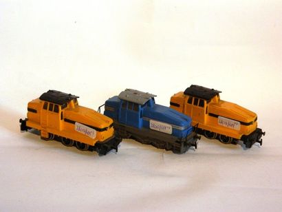 null MÄRKLIN (3) locos diesel, type 030,

3080/1 (1967) jaune

3080/2 (1979) jaune

3078/2...