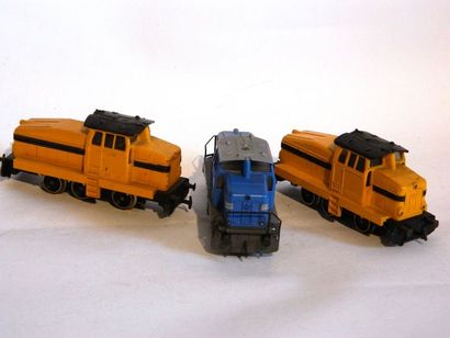 null MÄRKLIN (3) locos diesel, type 030,

3080/1 (1967) jaune

3080/2 (1979) jaune

3078/2...