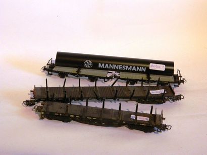 null MÄRKLIN (3) wagons marchandises 4663, 4516, et Mannesmann

- 4663/1 (1970) wagon...