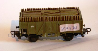 null MÄRKLIIN 311H/6 (1950), wagon ouvert, 2 axes, gris chargé de traverses, en très...