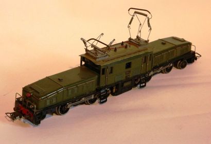 null MÄRKLIN CCS800 31015/4(1950), locomotive crocodile, verte olive, panto 4, original...