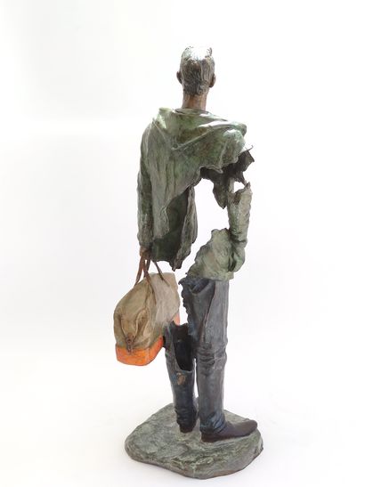 null Bruno CATALANO (1960)

"Y"

Sculpture en bronze

Représentant l'homme a la valise

Numero...