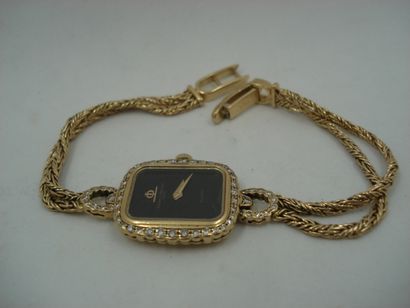 null 1 Bracelet montre Baume et Mercier Or 18 carats et diamants PB:22,39 g