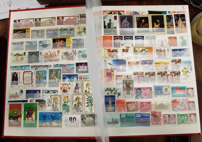 null Lot d'albums de timbres, beaucoup de timbres pour thématiques (10 classeurs...