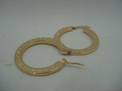 null 1 Paire boucles Or 18kt 4,46 g