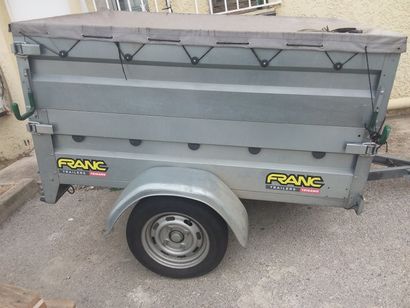 null Remorque un essieu de marque FRANC TRAILERS TRIGANO

500 kg

ref : T8077590

n°...