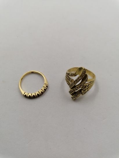 null 2 Rings 18kt gold and stones 7,80 g damaged 