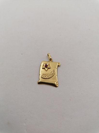 null 1 Pendant parchment 18kt yellow gold and stone 1,05 g 