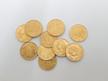 null LOT de 10 pieces 20 francs suisse or 
Années : 1922, 1935(7), 1947(2)
Poids...