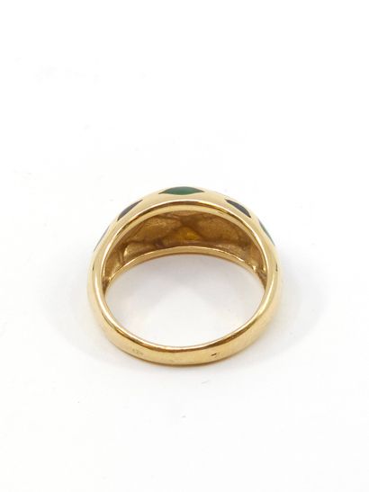 null Yellow gold ring 750° with blue/green enamel decoration
Gross weight : 6,30...