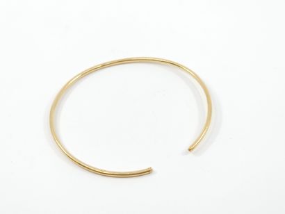 null BRACELET JONC cut in yellow gold 750
weight : 8,09g