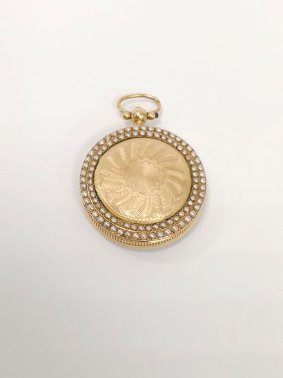 null Case of a pocket watch transformed into a souvenir holder, in yellow gold 750,...