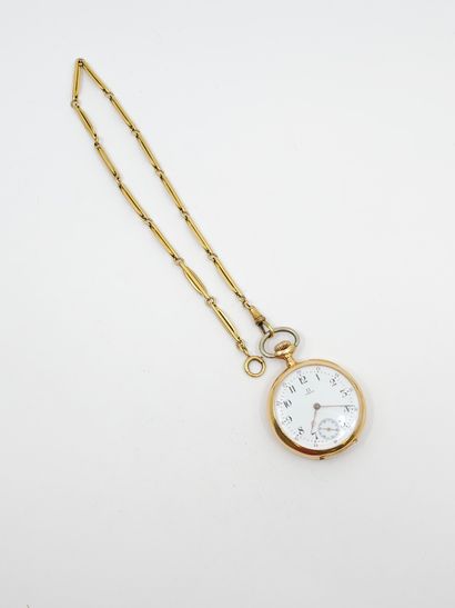 null OMEGA
Pocket watch in 750° yellow gold, white enamel dial with Arabic numerals,...