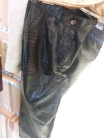 null 9 pantalons taille 26