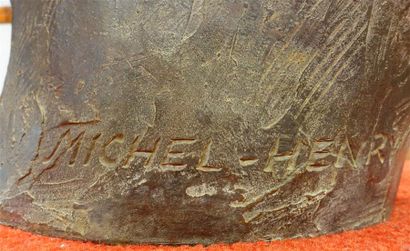 null DAN-ROBERT.
Le visage de Michel-Henry
Bronze, signé sur la base, titré, daté...