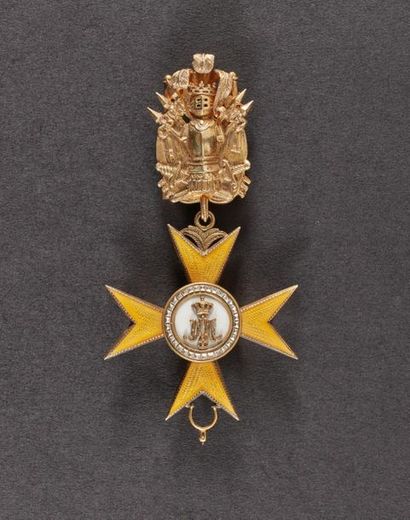 null ORDRE DE L'ÉPERON D'OR, réorganisé en 1905.
Bijou de collier en vermeil et émail,...