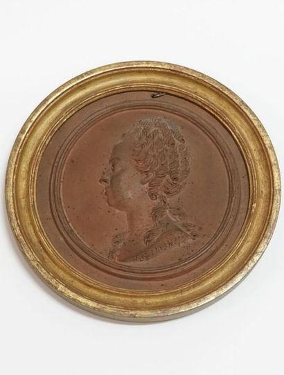 null D'après Giovanni-Battista NINI (Urbin, 1717 - Chaumont-sur-Loire, 1786).
Profil...
