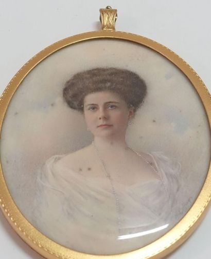 null Keturah Ann COLLINGS (1862-1948).
Portrait présumé de la princesse Victoria-Louise...