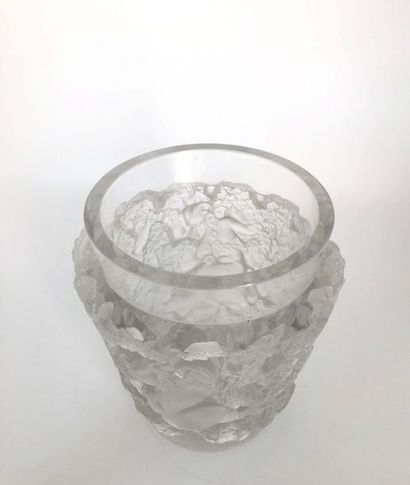 null CRISTAL LALIQUE.
Bacchus vase. Moulded white pressed satin matt and glossy crystal...