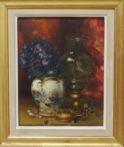 null Antoine VOLLON (1833-1900). 
 Still life with Chinese vase and jewels.
Oil on...