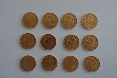 null Douze pièces en or de 20 francs Suisse (années 1930).
Vreneli ou « tête d'Helvetia...