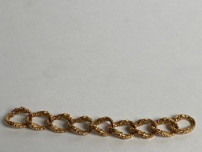 null Bracelet articulé en or jaune 750 millièmes, les maillons de forme ovale entièrement...
