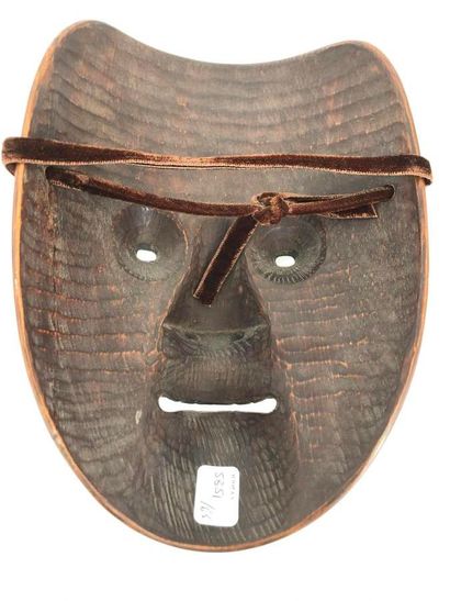 null JAPON - Époque EDO (1603-1868).

Masque de Nô, du type Chûjo les dents noires,...