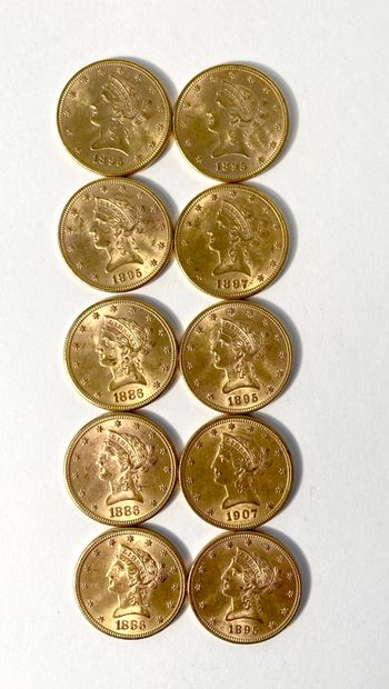 null Réunion de dix pièces de 10 Dollars : 

- 1886

- 1895

- 1897

- 1907



Frais...